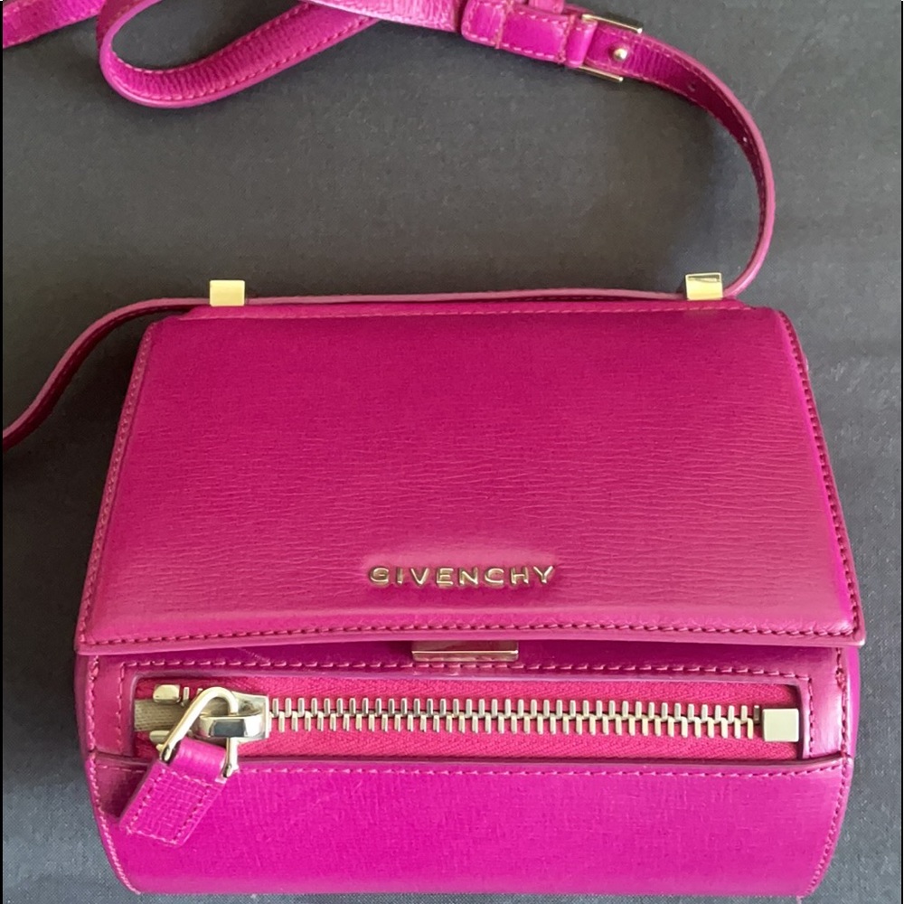 GIVENCHYPandora Grained Calfskin Leather Pandora Box Medium Shoulder Bag